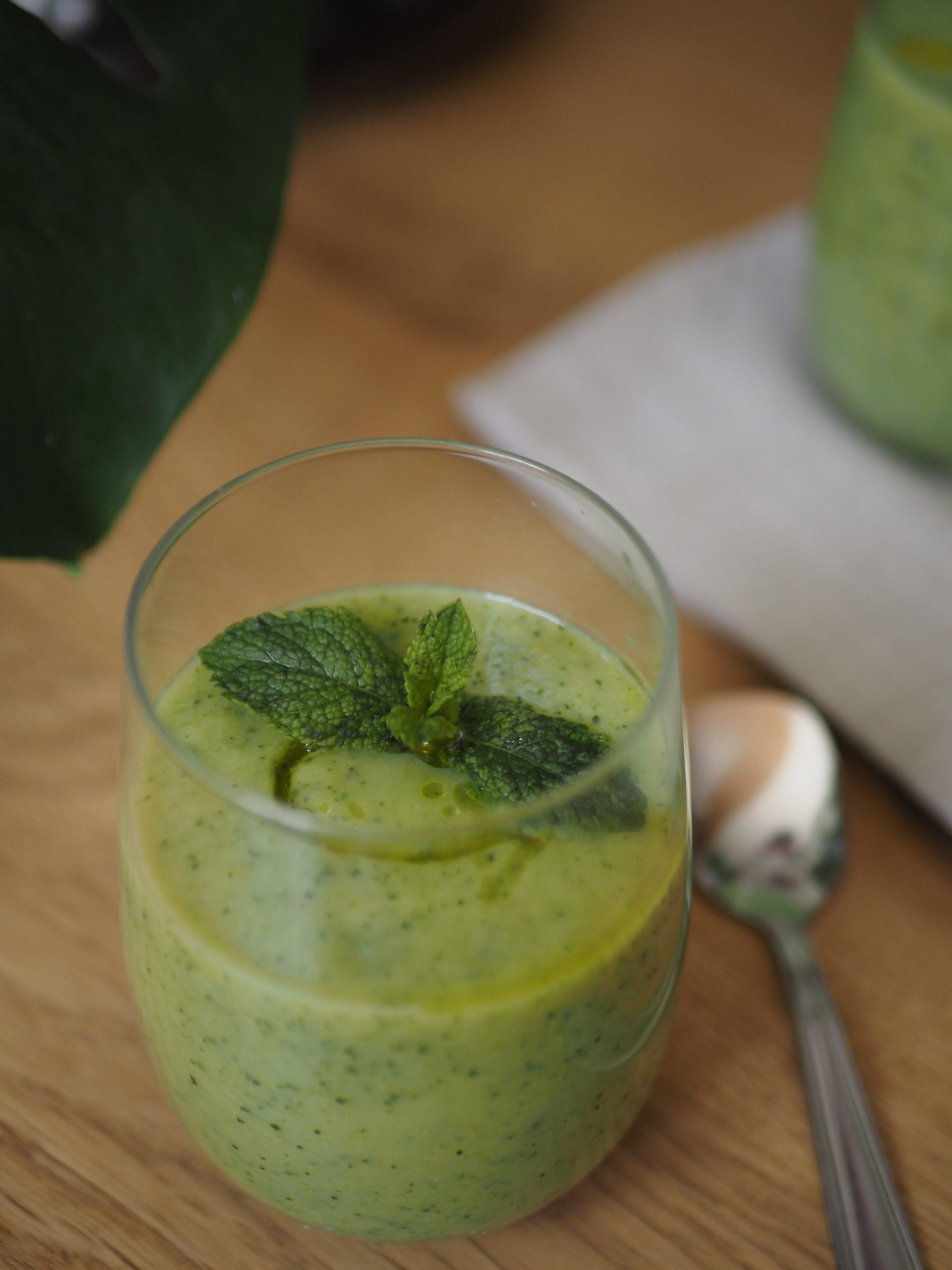 Gaspacho à la courgette par Victoria Tra, Le Cabinet Sportif