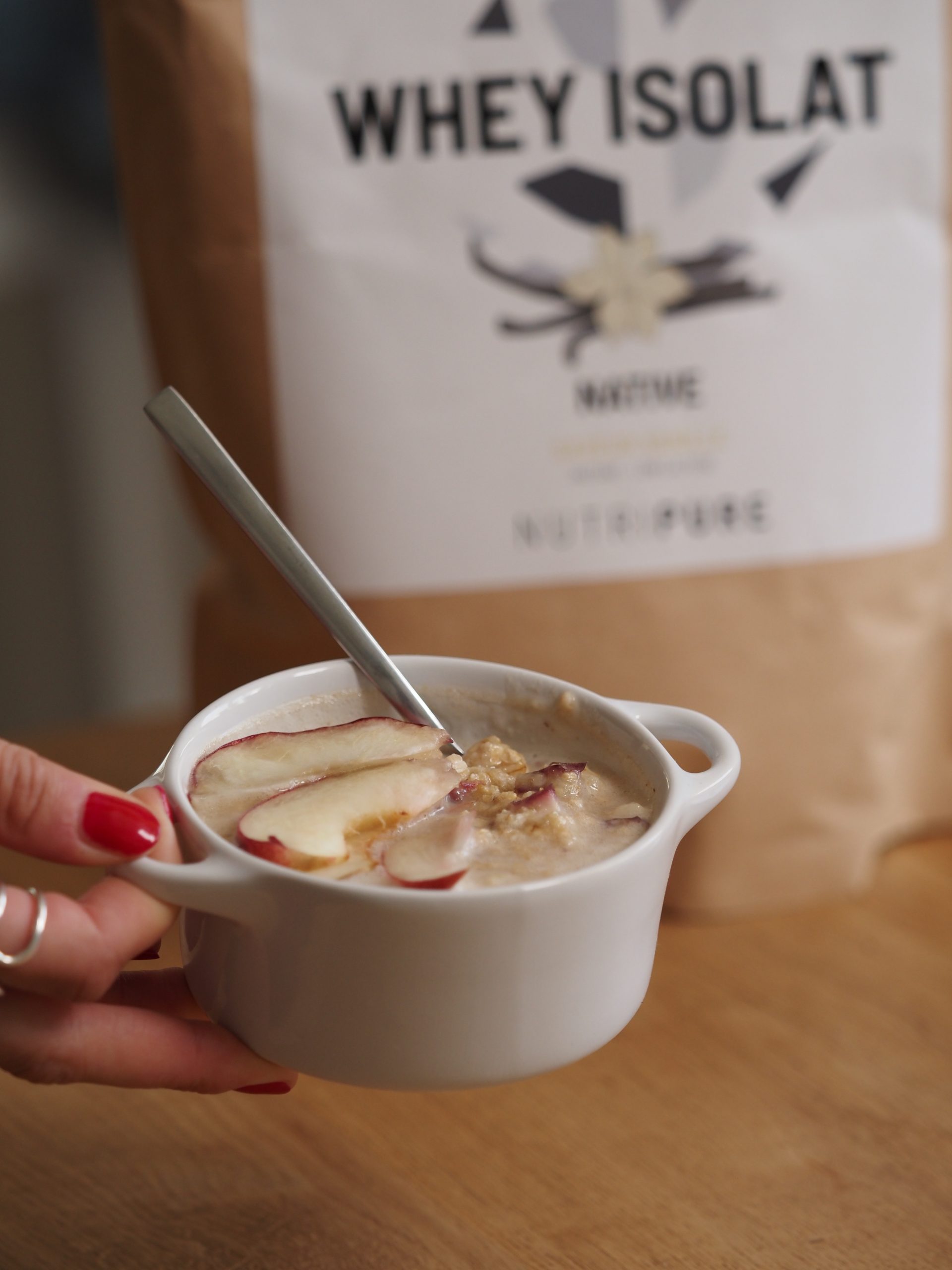 Porridge vanille nectarine par Victoria Tra, Le Cabinet Sportif