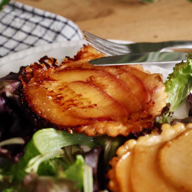 Tarte tatin nectarine mozzarella