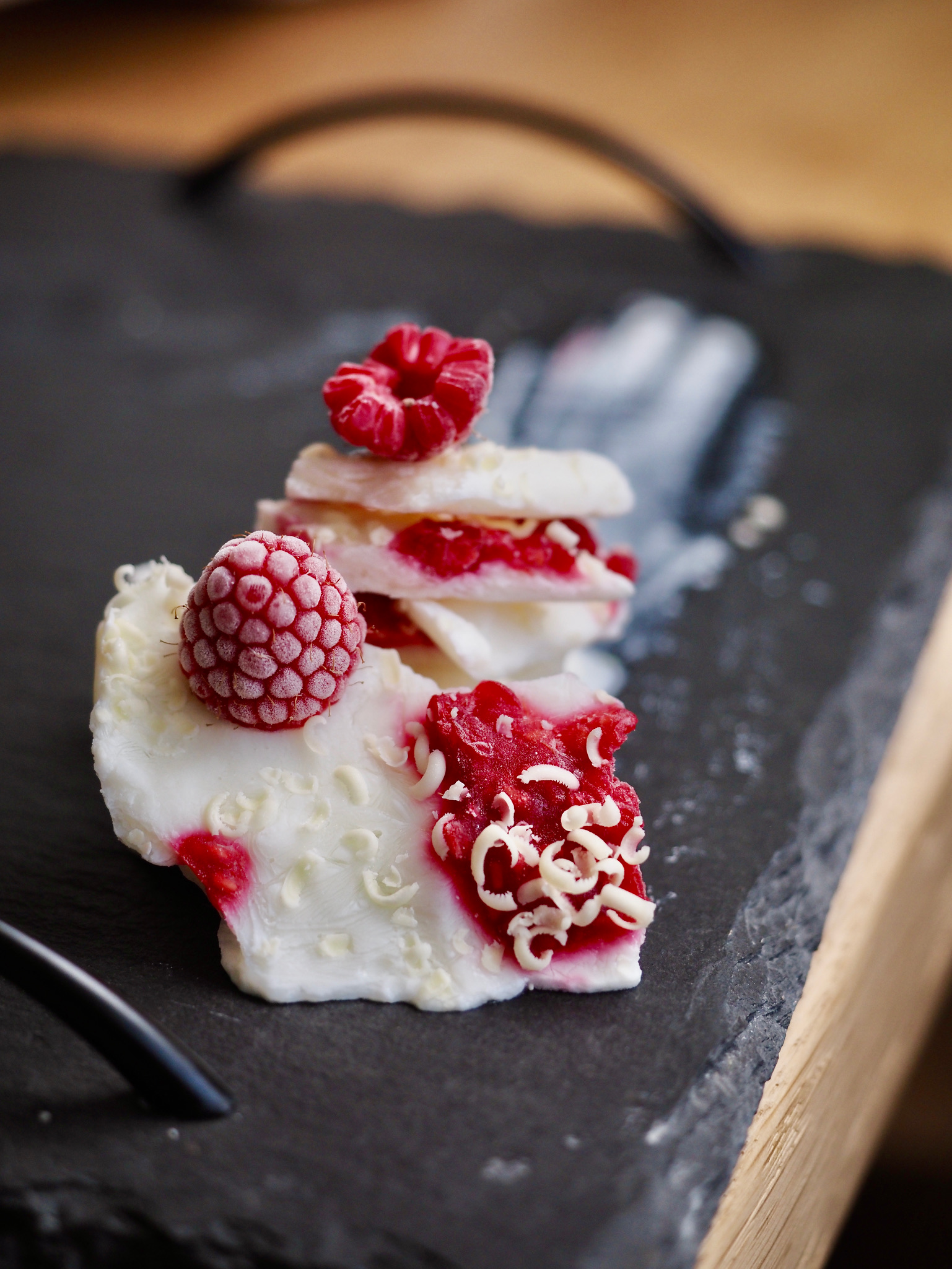 Glace healthy framboise chocolat blanc, par Victoria TRA, Le Cabinet Sportif